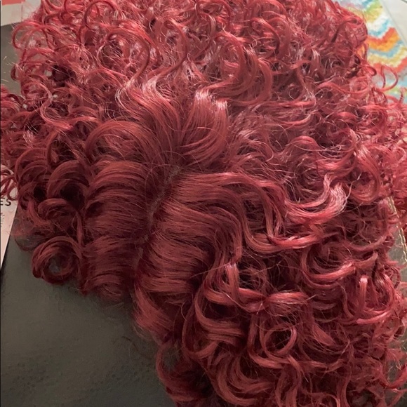 Bobbi Boss Lace Front - Picture 2 of 3